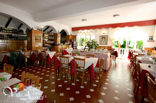 Hotel Villa Aranci - Dinig Room